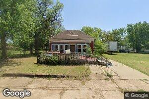 307 E Santa fe Ave, Holyrood, KS 67450