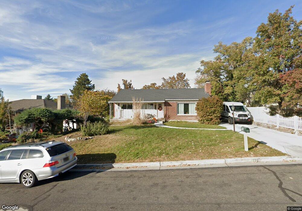 678 W 3600 S, Bountiful, UT 84010 - photo 1