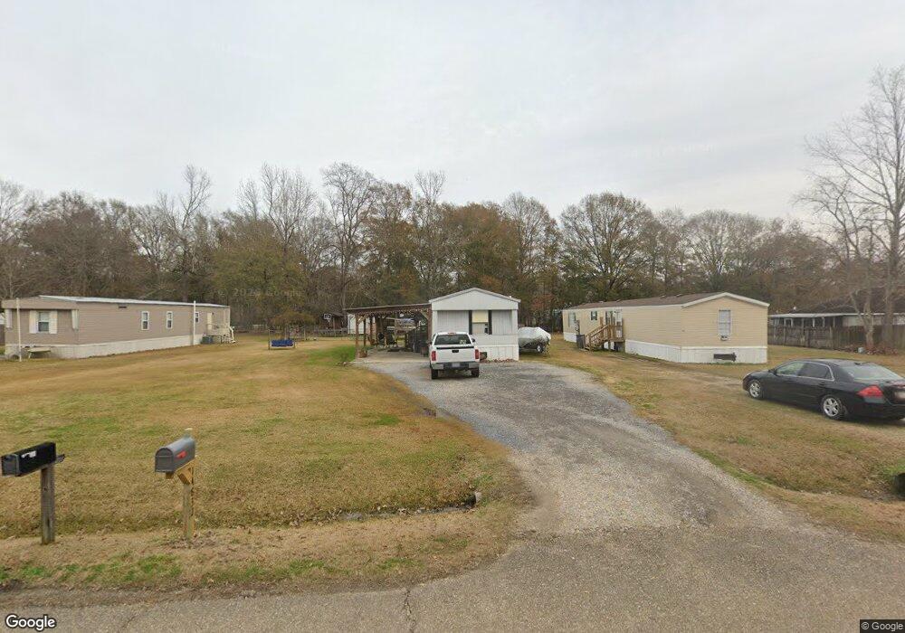 14832 E Beaver Dr, Pride, LA 70770 - photo 1