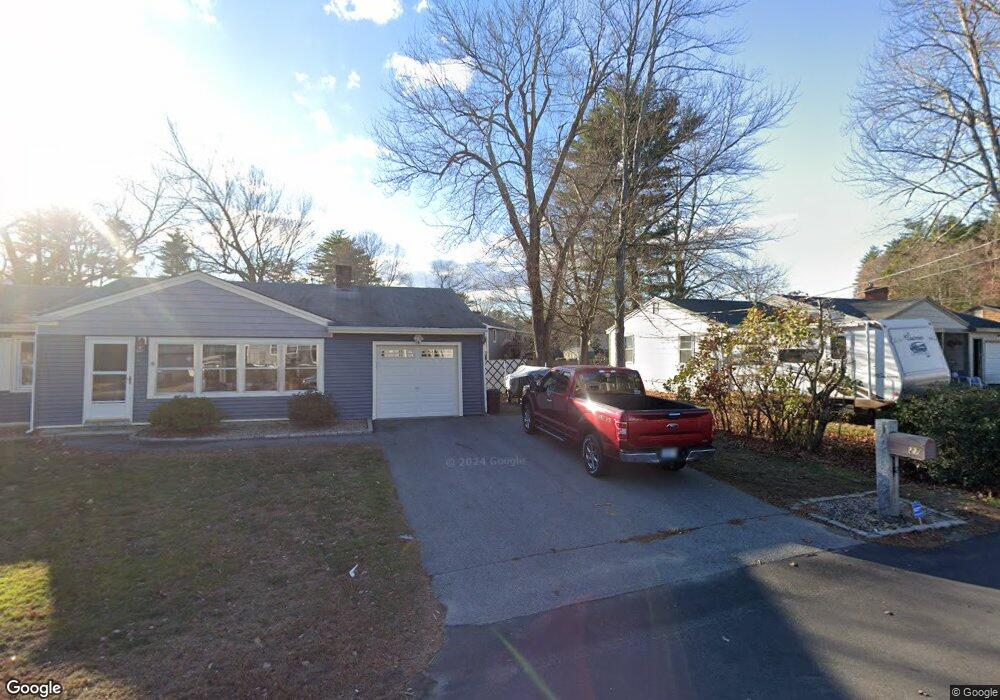 26 Forest Dr, Seabrook, NH 03874 - photo 1