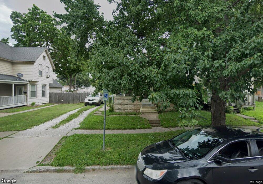 1710 W 6th St, Davenport, IA 52802 - photo 1
