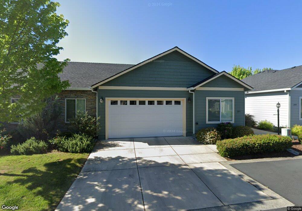 419 Live Oak Loop, Central Point, OR 97502 - photo 1