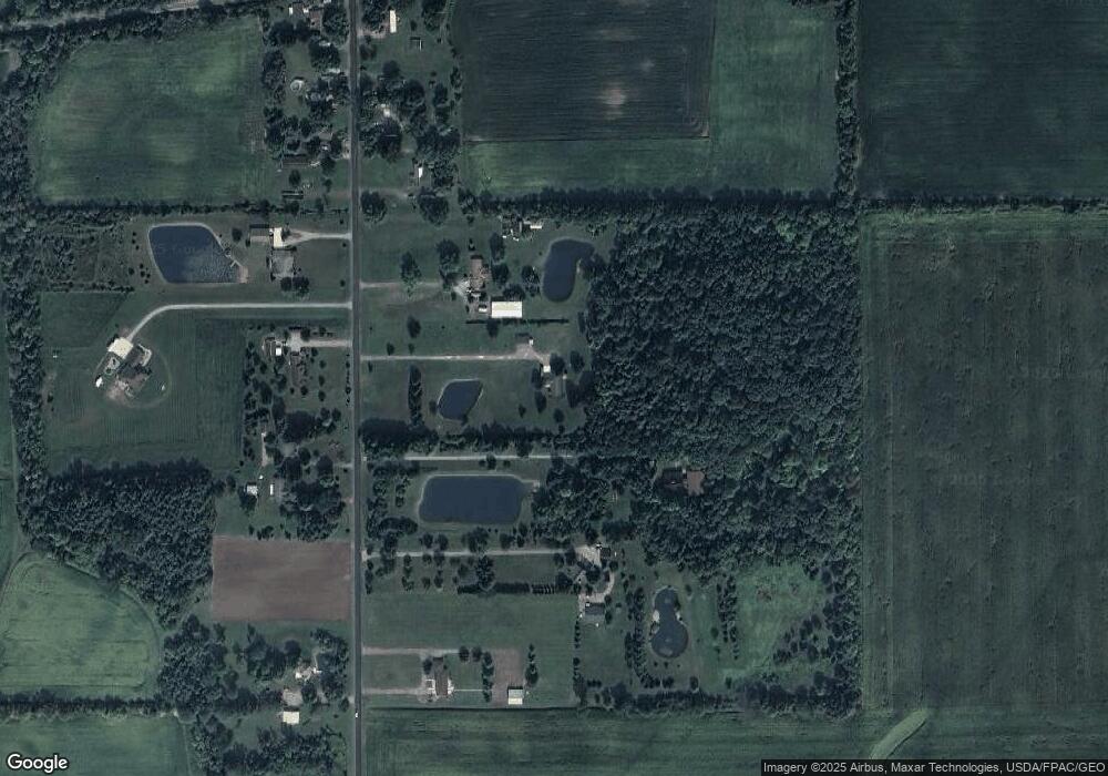 910 N Mcclure Rd, Lima, OH 45801 - photo 1