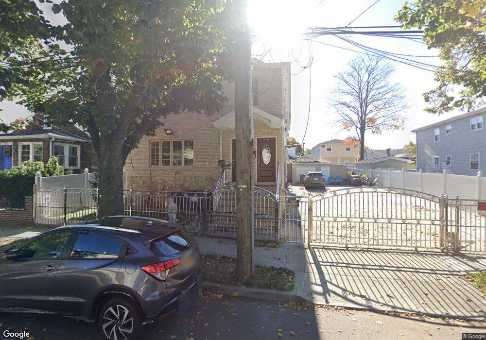 15040 119th Rd, Jamaica, NY 11434 - photo 1