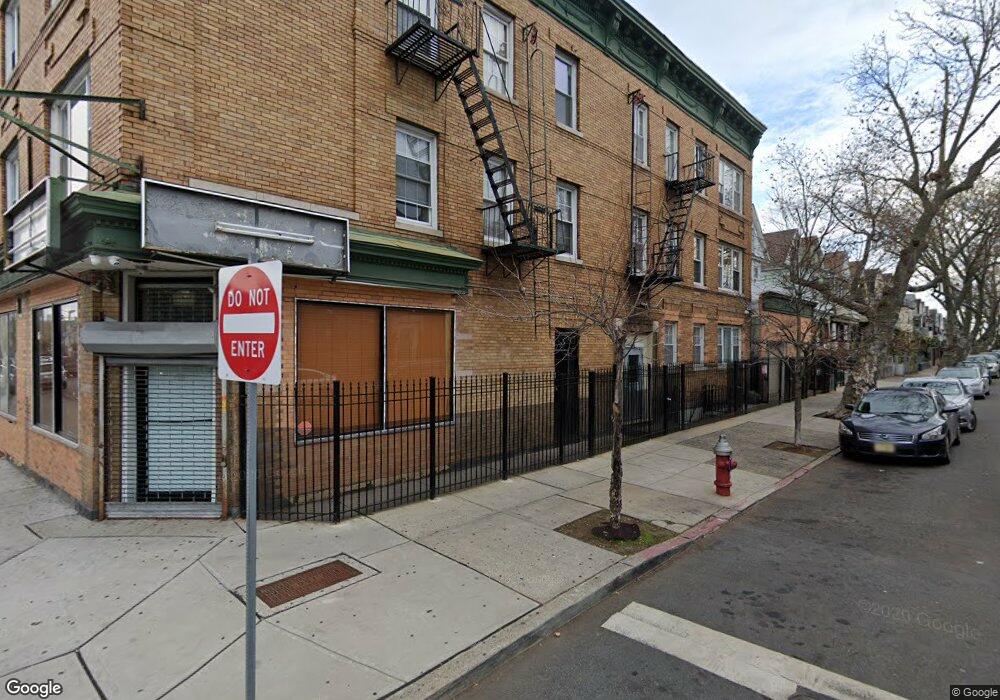 498 Ocean Ave unit 2, Jersey City, NJ 07305 - photo 1