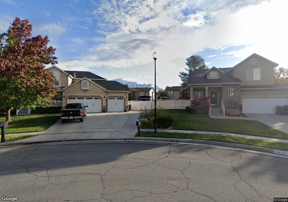 7727 Briarsprings Dr, Midvale, UT 84047 - photo 1