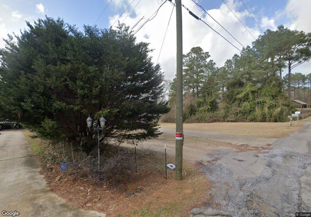 15 Giles Dr, Laurel, MS 39443 - photo 1