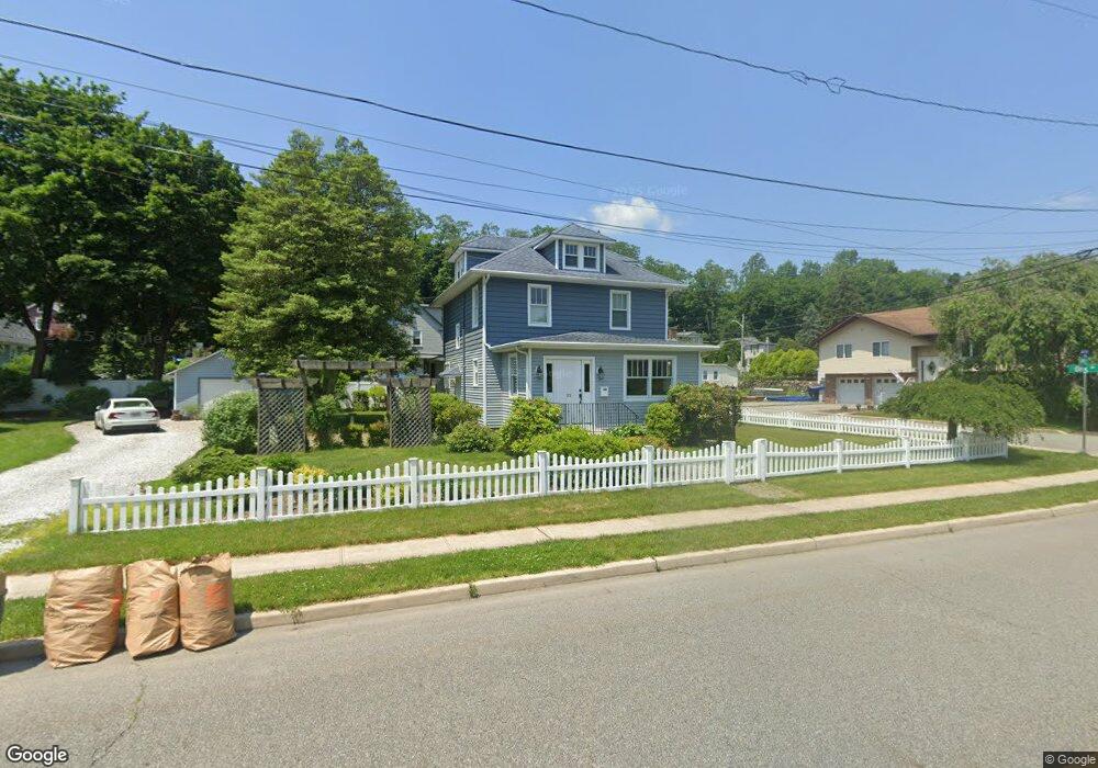 33 Leary Ave, Bloomingdale, NJ 07403 - photo 1