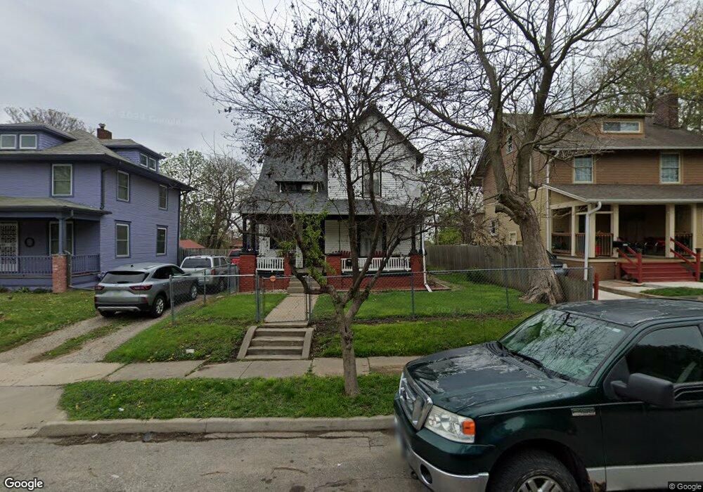 1415 10th St, Des Moines, IA 50314 - photo 1