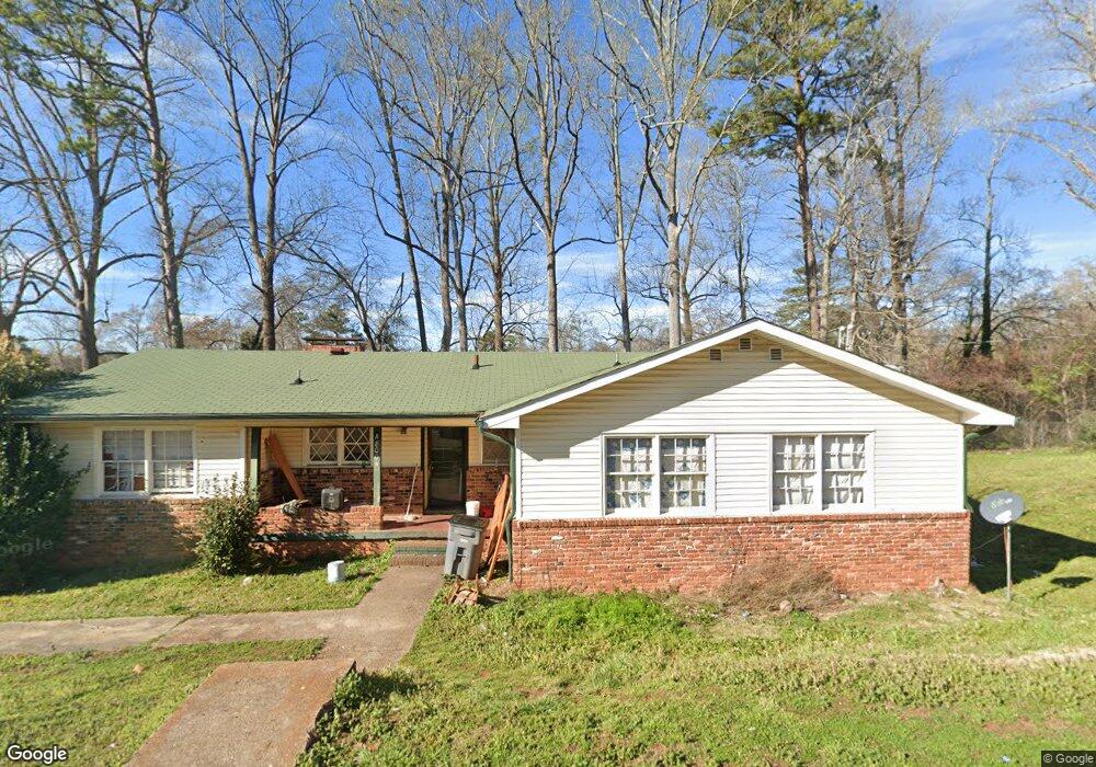800 Mona Ln, Lagrange, GA 30240 - photo 1