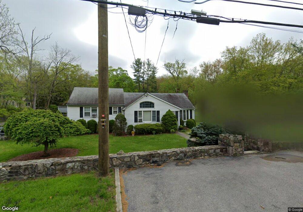 742 Hardscrabble Rd, Chappaqua, NY 10514 - photo 1
