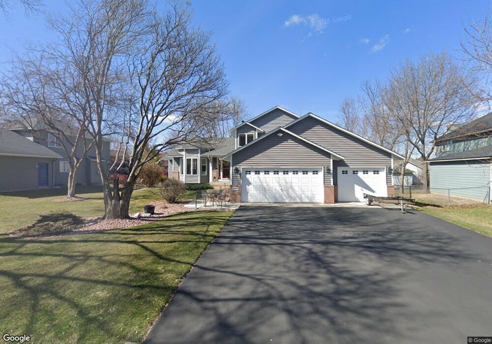 10962 69th Place N, Maple Grove, MN 55369 - photo 1