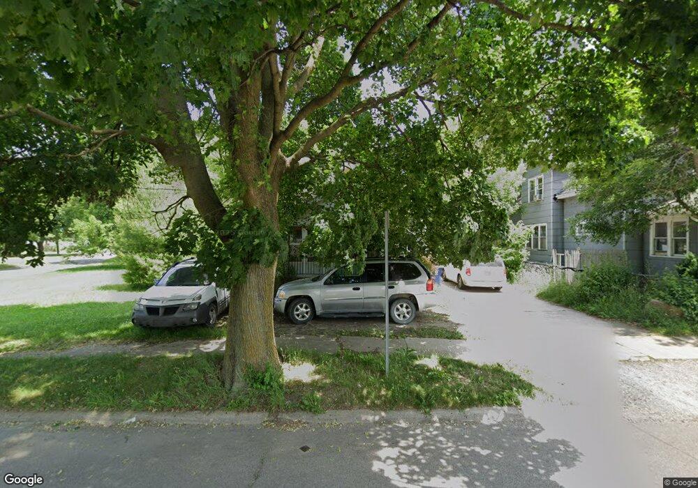 1922 Maplewood Ave, Flint, MI 48506 - photo 1