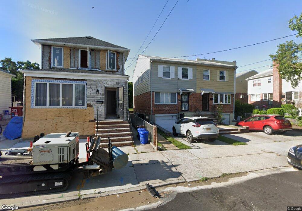 14959 15th Rd, Whitestone, NY 11357 - photo 1