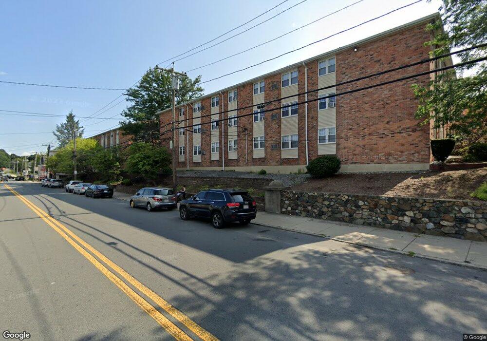 479 S Broadway unit Front, Lawrence, MA 01843 - photo 1