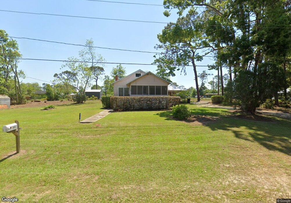 512 Walker St W, Douglas, GA 31533 - photo 1
