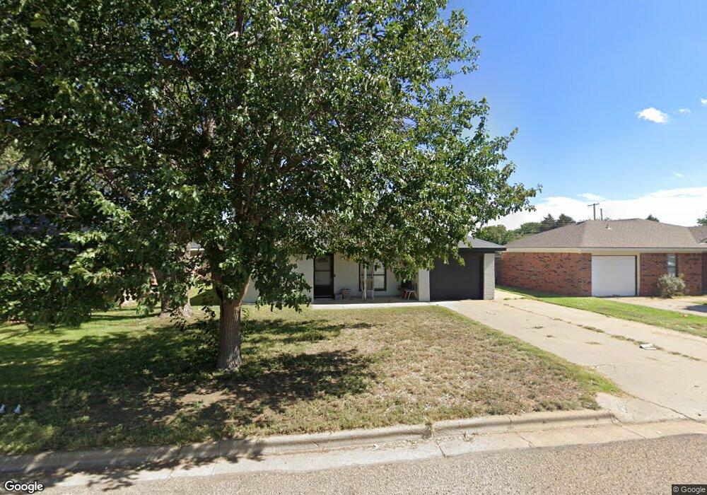 612 Oak Ave, Dumas, TX 79029 - photo 1
