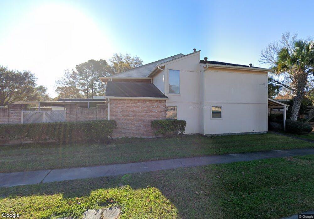 7710 Challie Ln unit 7710, Houston, TX 77088 - photo 1