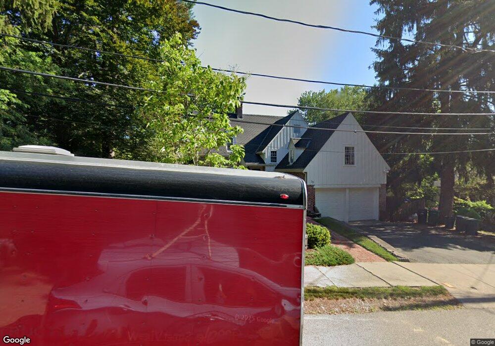 15 Fox Ln, Newton Center, MA 02459 - photo 1