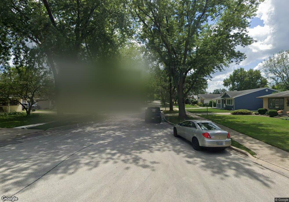 269 N Highland Ave, Elmhurst, IL 60126 - photo 1