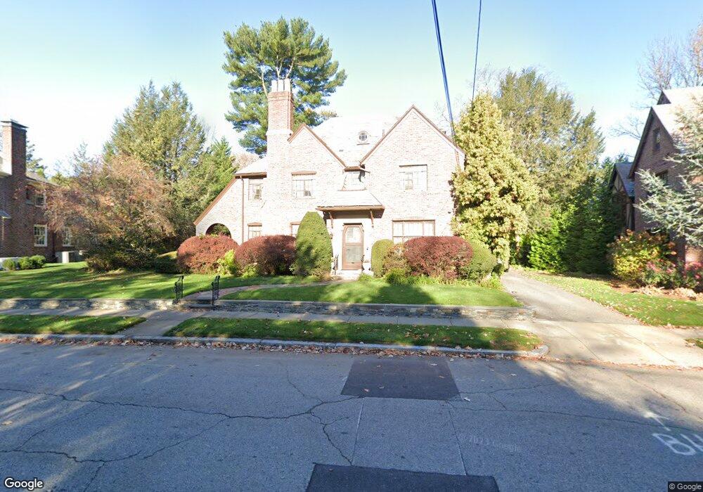 716 Elmgrove Ave, Providence, RI 02906 - photo 1