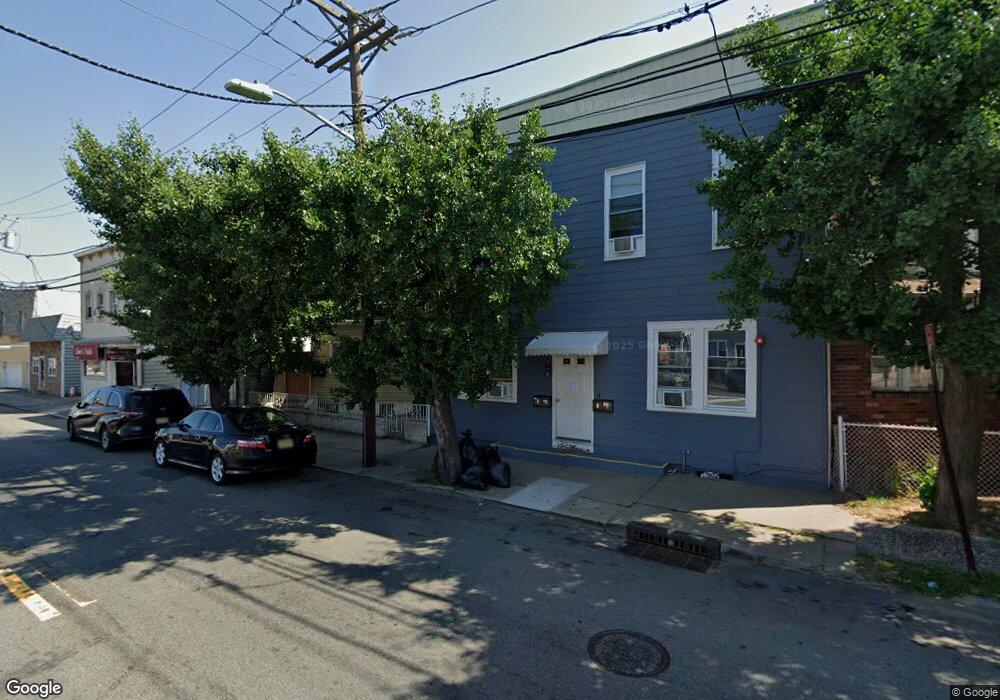 405 Fairview Ave, Fairview, NJ 07022 - photo 1