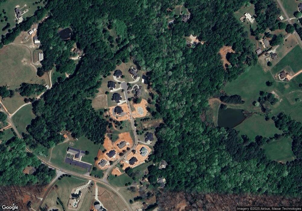 563 Versailles Dr, Auburn, GA 30011 - photo 1