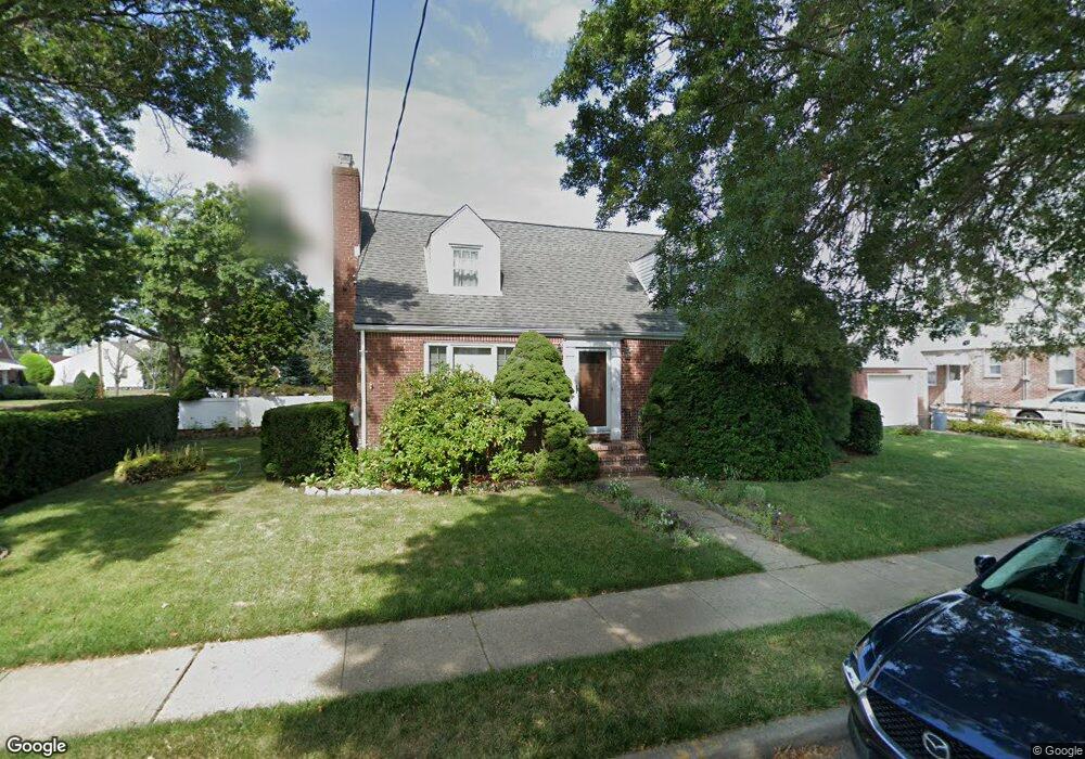 264 James St, Franklin Square, NY 11010 - photo 1