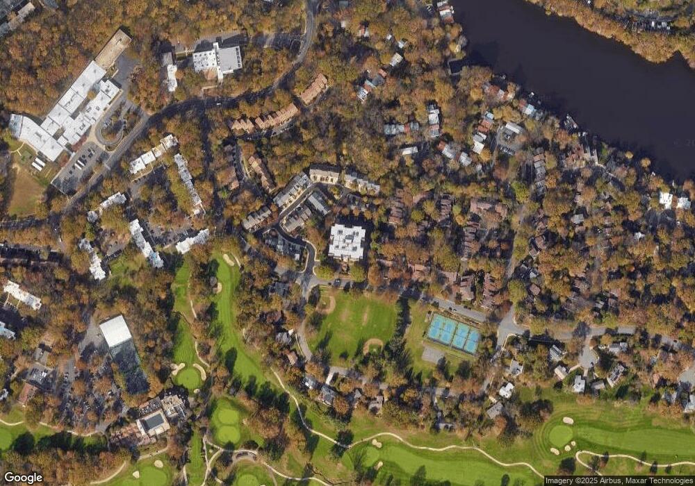 11500 Fairway Dr unit 604, Reston, VA 20190 - photo 1