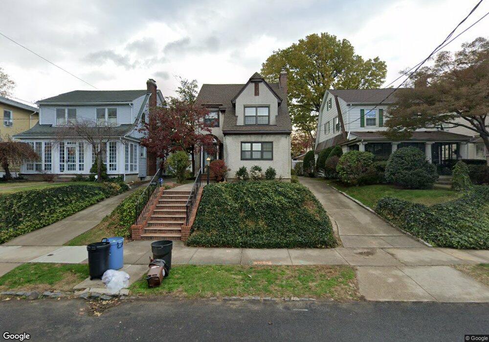 4349 170th St, Flushing, NY 11358 - photo 1