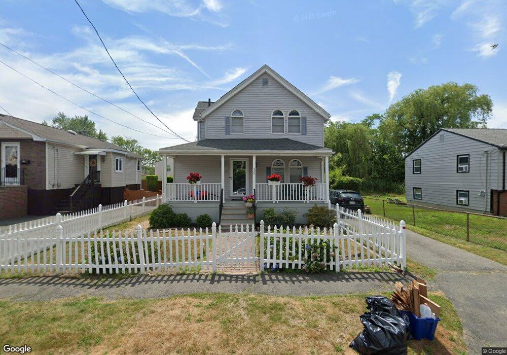 35 Bristow St unit 1, Saugus, MA 01906 - photo 1