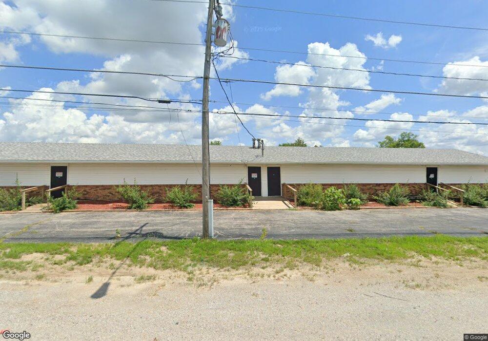 3727 Hickory Grove Rd, Davenport, IA 52806 - photo 1