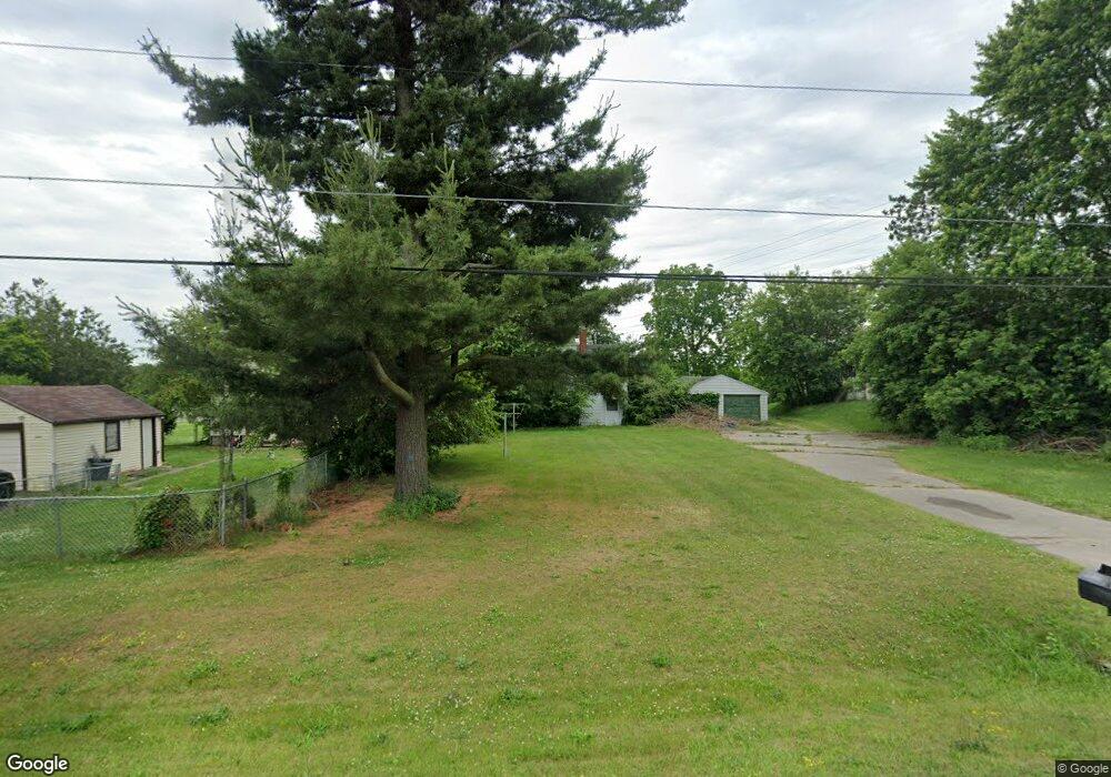 4016 E Pierson Rd, Flint, MI 48506 - photo 1