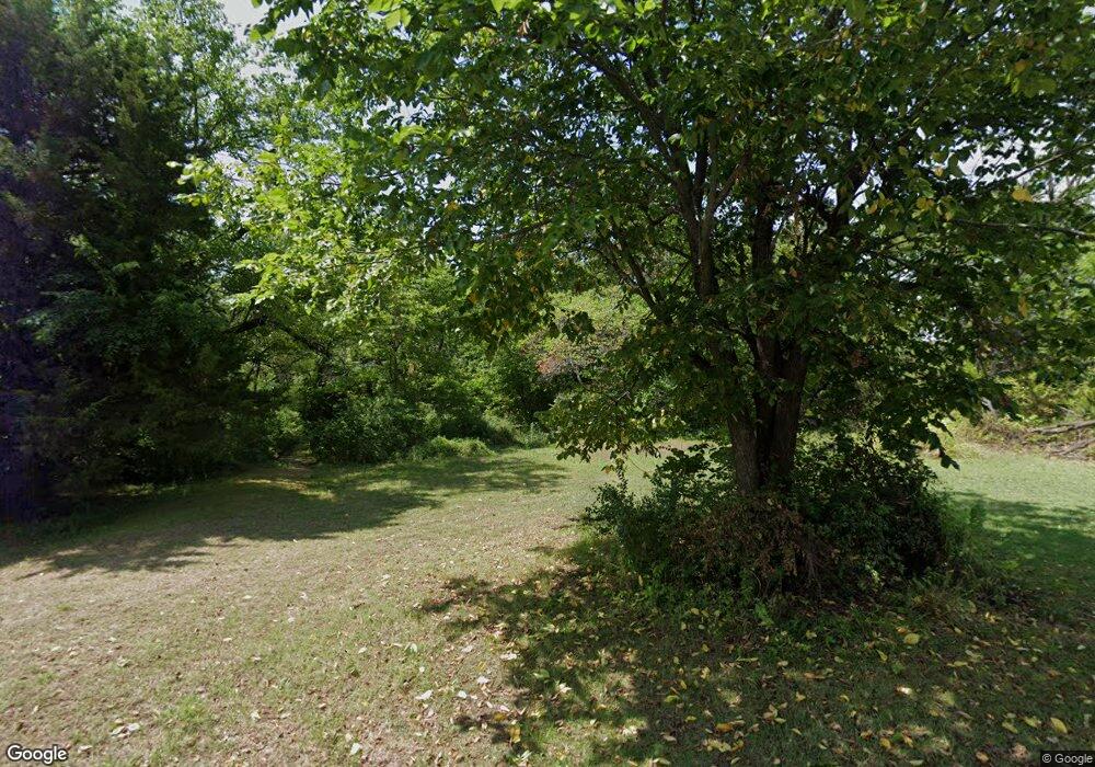 501 W 8th St, Claremore, OK 74017 - photo 1