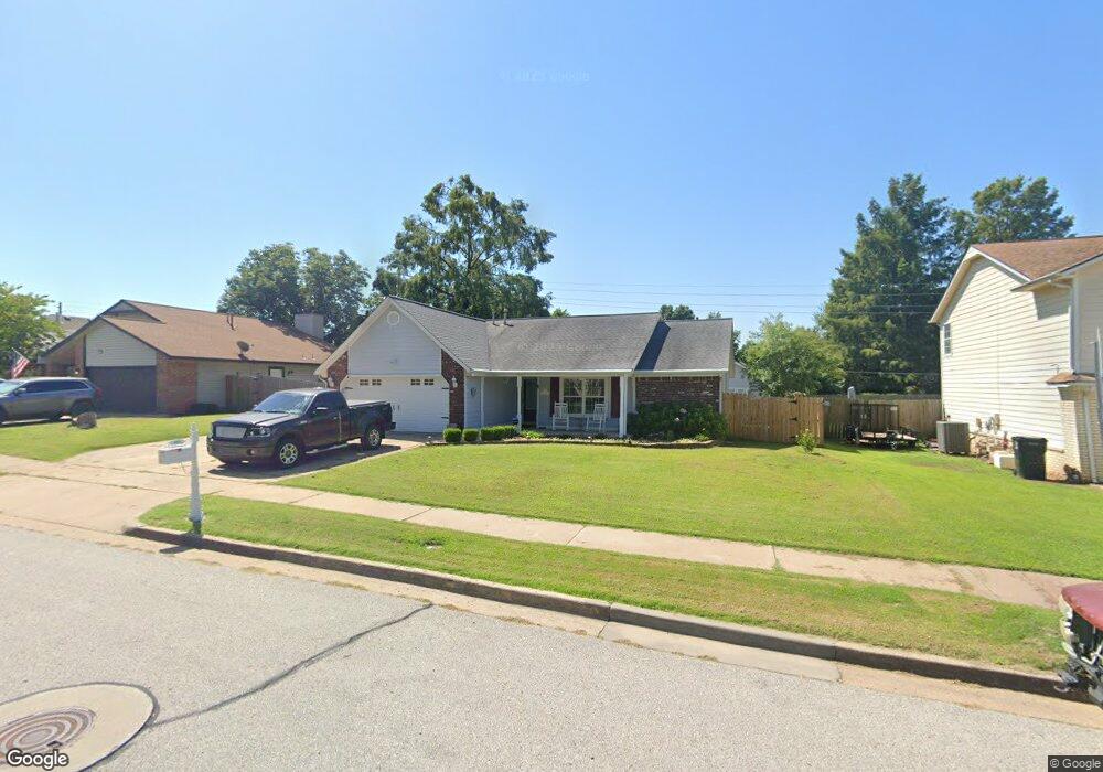 1809 W Utica St, Broken Arrow, OK 74011 - photo 1