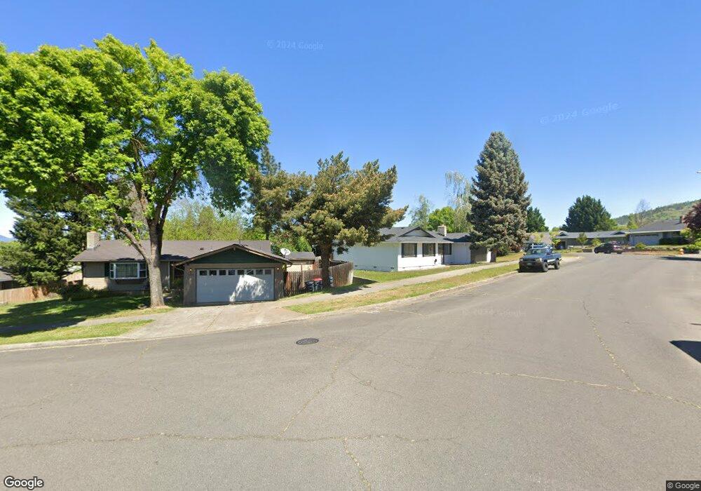 0 Inverness Dr unit Lot 4, Medford, OR 97504 - photo 1