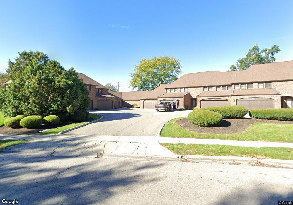 4505 Carriage Hill Ln unit 4505, Columbus, OH 43220 - photo 1