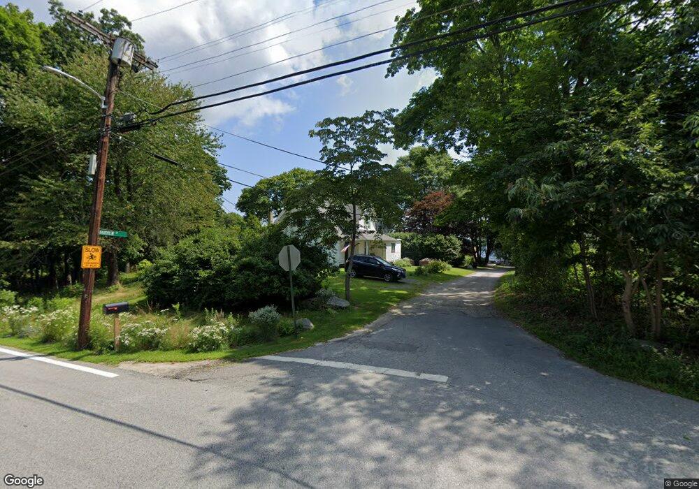 14 Fairview St, Jamestown, RI 02835 - photo 1