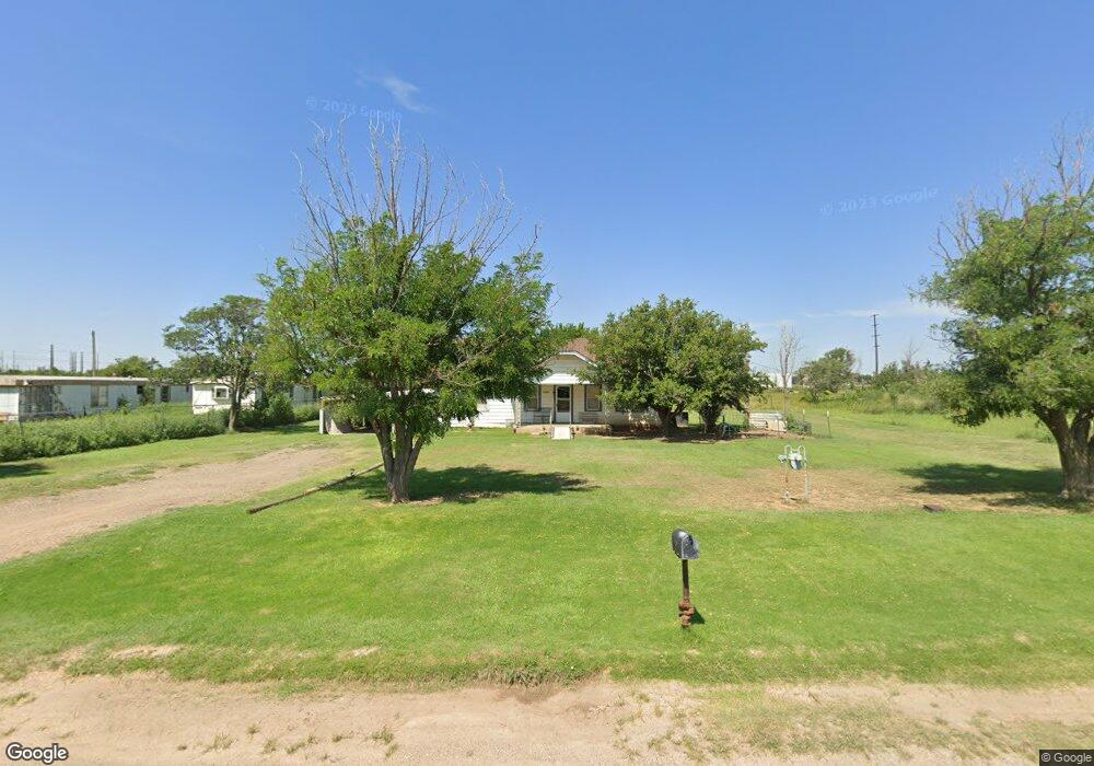 2517 Fisher St, Plainview, TX 79072 - photo 1