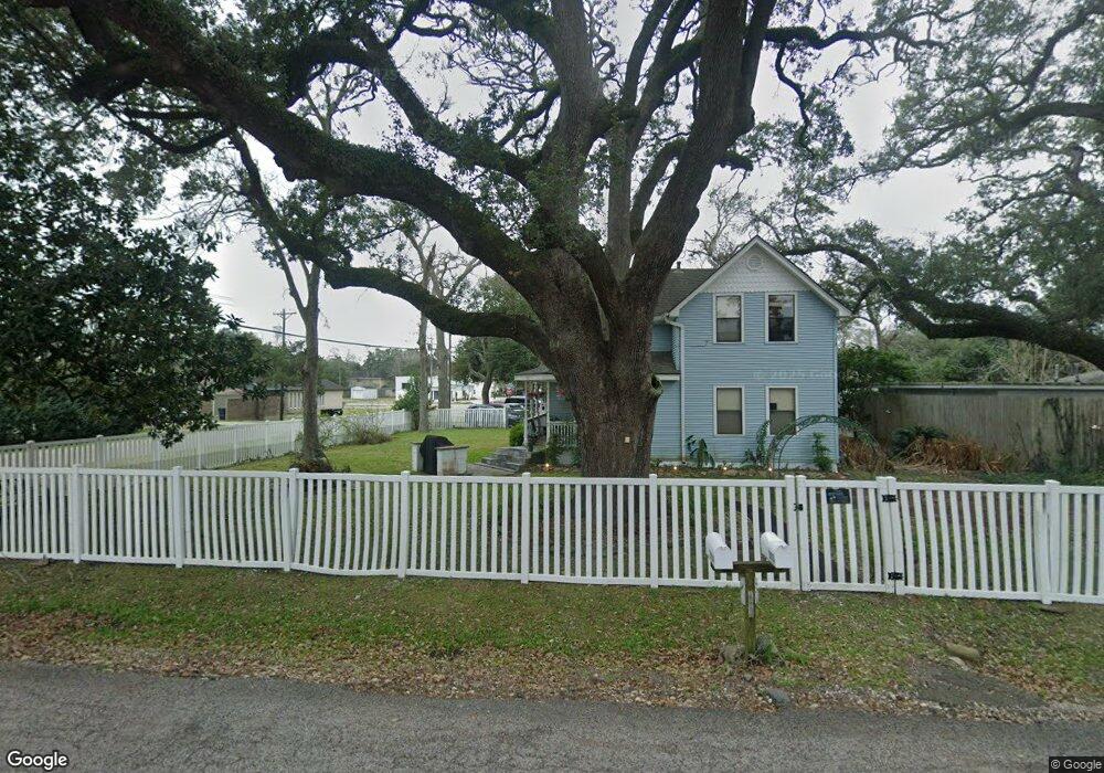 503 W Cleveland St, Alvin, TX 77511 - photo 1