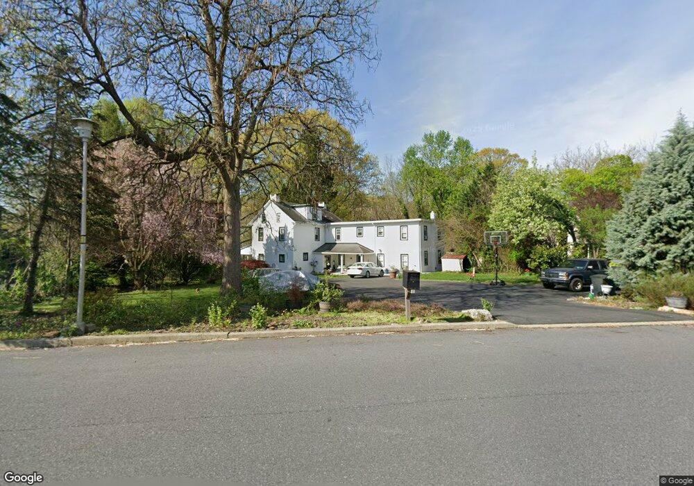 4020 River Rd, Reading, PA 19605 - photo 1