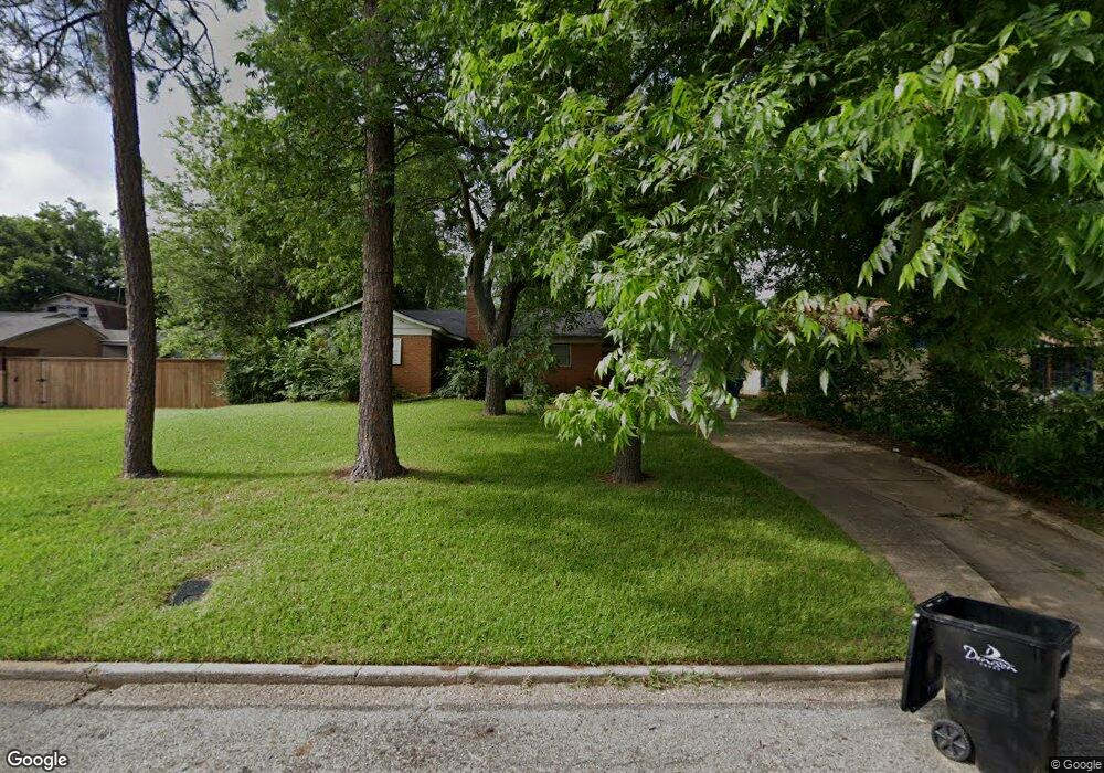 1024 W Johnson St, Denison, TX 75020 - photo 1