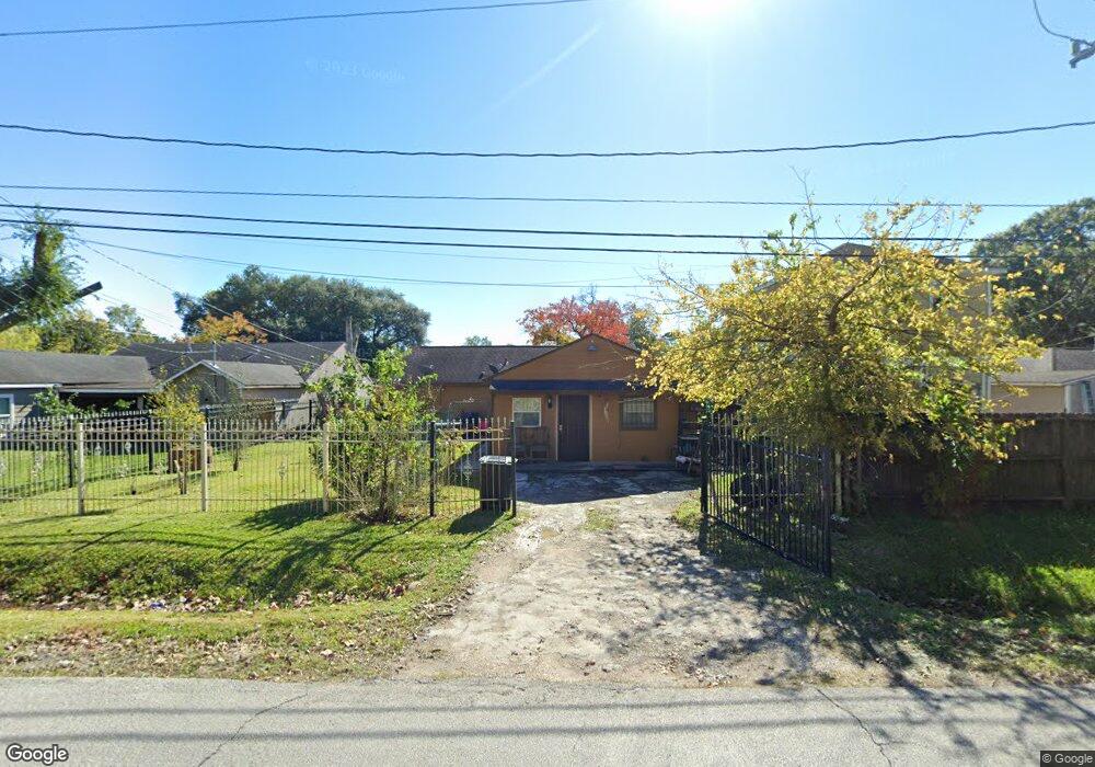 7361 Stanwick Dr, Houston, TX 77087 - photo 1