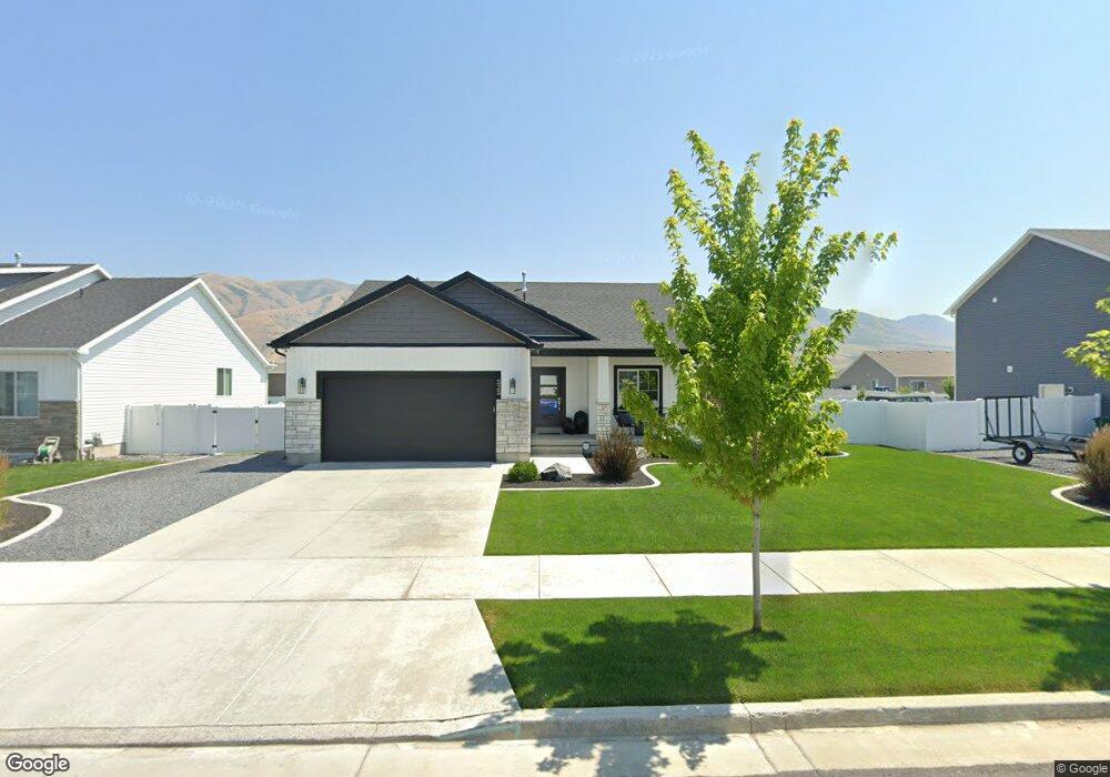 523 S 690 E, Hyrum, UT 84319 - photo 1