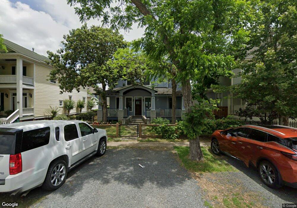 710 Columbia St unit Down, Houston, TX 77007 - photo 1