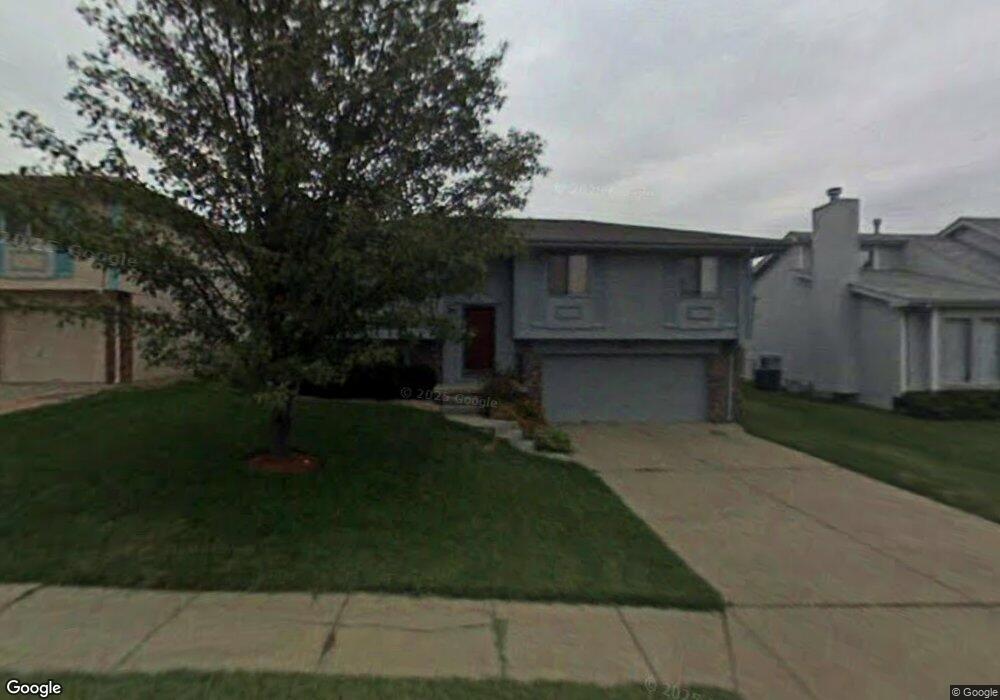 5027 N 128th St, Omaha, NE 68164 - photo 1