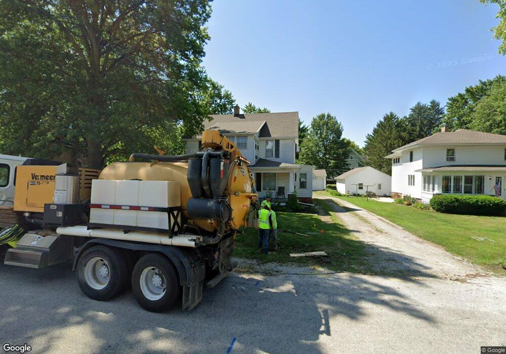 109 W Madison St, Philo, IL 61864 - photo 1