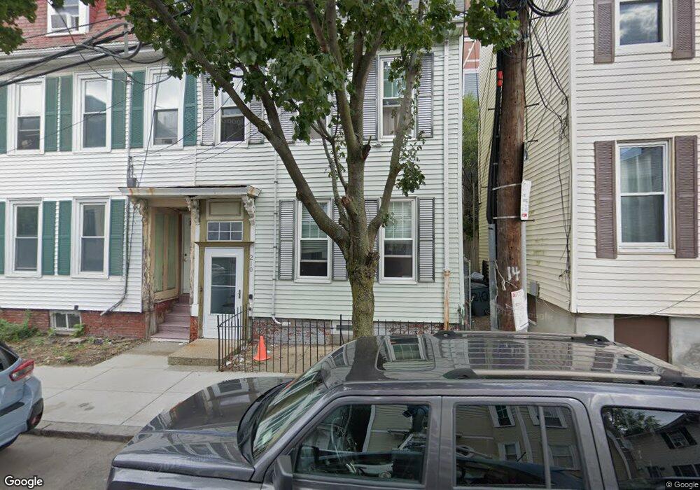 210 W 8th St unit 1, Boston, MA 02127 - photo 1