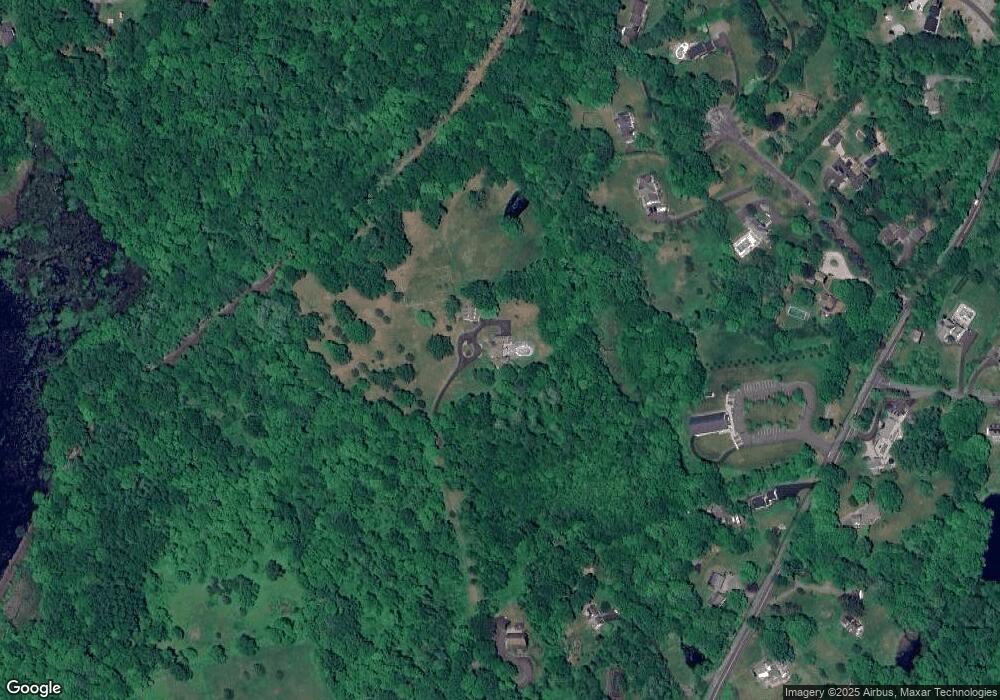 61 Sidecut Rd, Redding, CT 06896 - photo 1