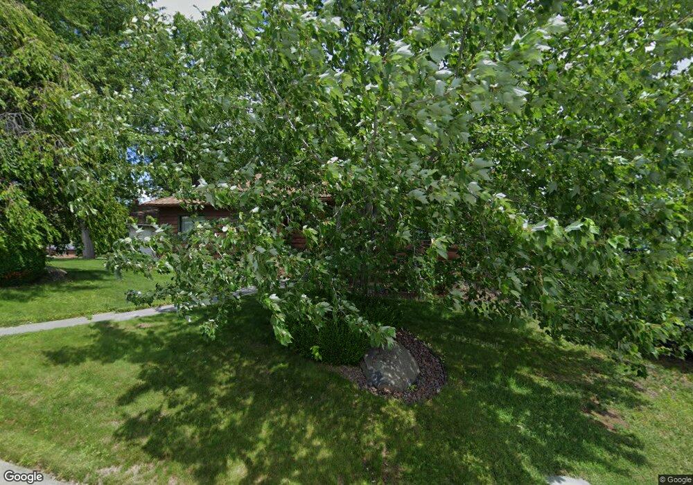 734 NW 10th St, Pendleton, OR 97801 - photo 1